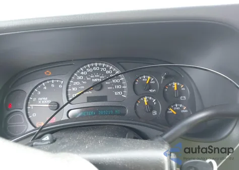 2005 Chevrolet Suburban 1500 Z71 z USA, uszkodzony, nr VIN 3GNFK16Z85G204247